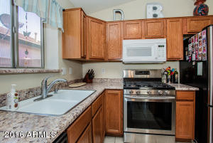 4708 E Lone Cactus Dr, Phoenix, AZ 85050 photo 8