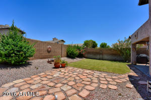 4708 E Lone Cactus Dr, Phoenix, AZ 85050 photo 4