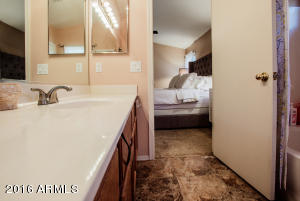 4708 E Lone Cactus Dr, Phoenix, AZ 85050 photo 26