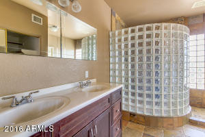 1538 W Devon Dr, Gilbert, AZ 85233 photo 9