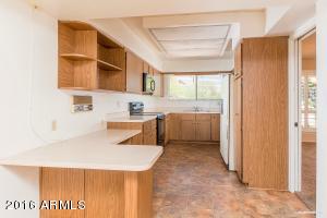 4623 Earll Dr, Phoenix, AZ 85018 photo 6