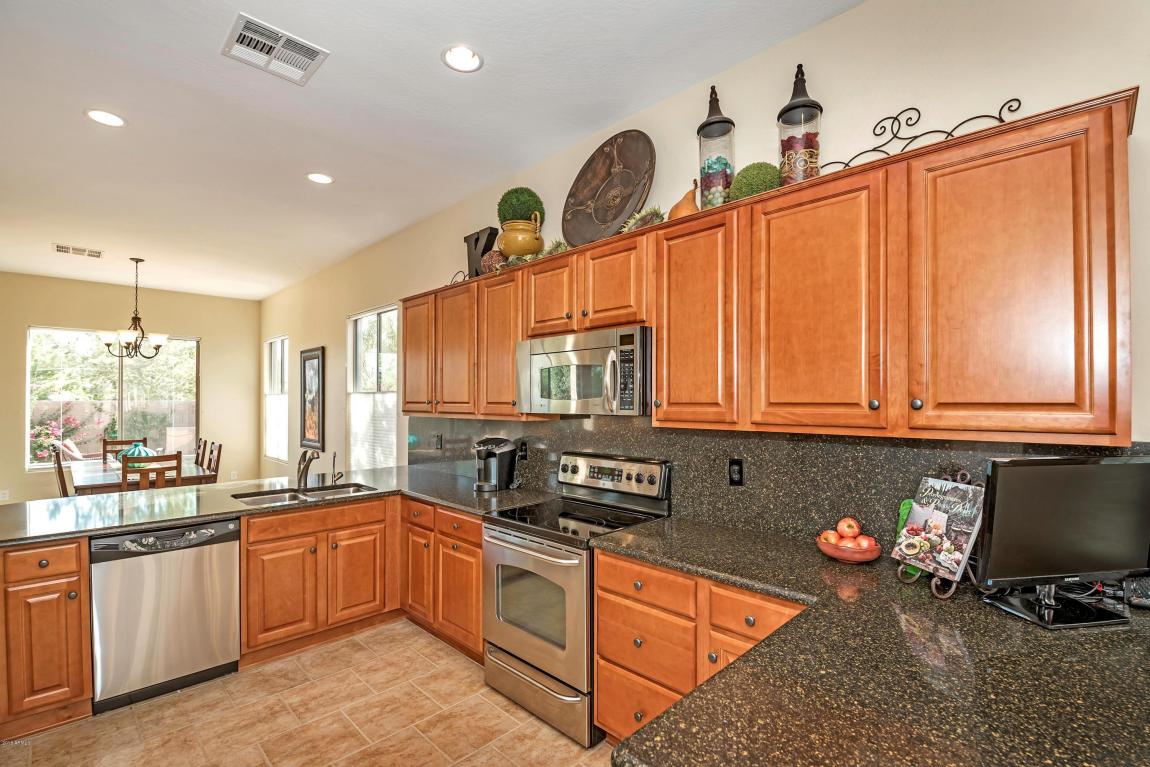 4660 E Donato Dr, Gilbert, AZ 85298 photo 12