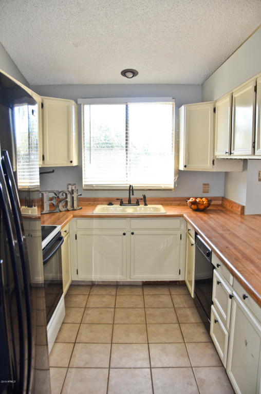 1009 E Wickieup Ln, Phoenix, AZ 85024 photo 6