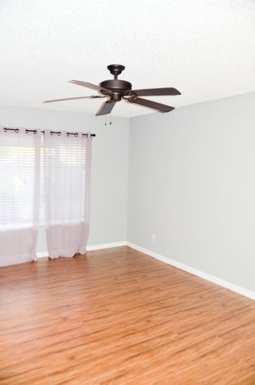 1009 E Wickieup Ln, Phoenix, AZ 85024 photo 8