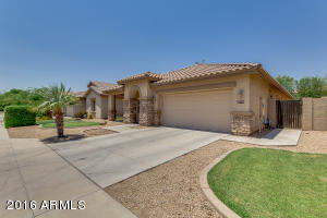 11238 E Sylvan Ave, Mesa, AZ 85212 photo 2