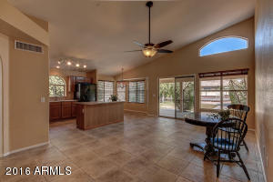 7017 E Lakeview Ave, Mesa, AZ 85209 photo 11