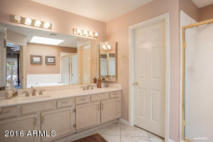 4109 E Paradise Dr, Phoenix, AZ 85028 photo 9