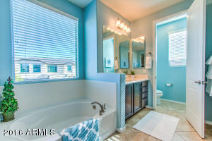 3521 E Franklin Ave, Gilbert, AZ 85295 photo 30