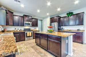 3521 E Franklin Ave, Gilbert, AZ 85295 photo 17