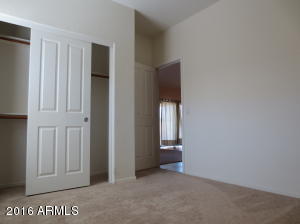 935 E Blue Spruce Ln, Gilbert, AZ 85298 photo 6