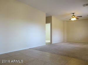 935 E Blue Spruce Ln, Gilbert, AZ 85298 photo 5