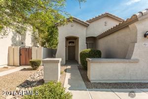 2721 E Brooks St, Gilbert, AZ 85296 photo 3