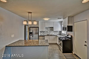 5532 N 11th Ave, Phoenix, AZ 85013 photo 16