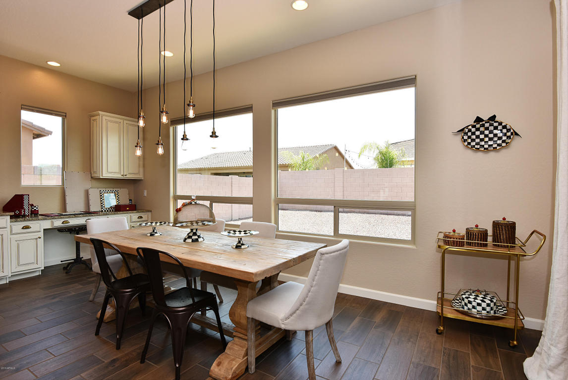 921 E Holbrook St, Gilbert, AZ 85298 photo 15