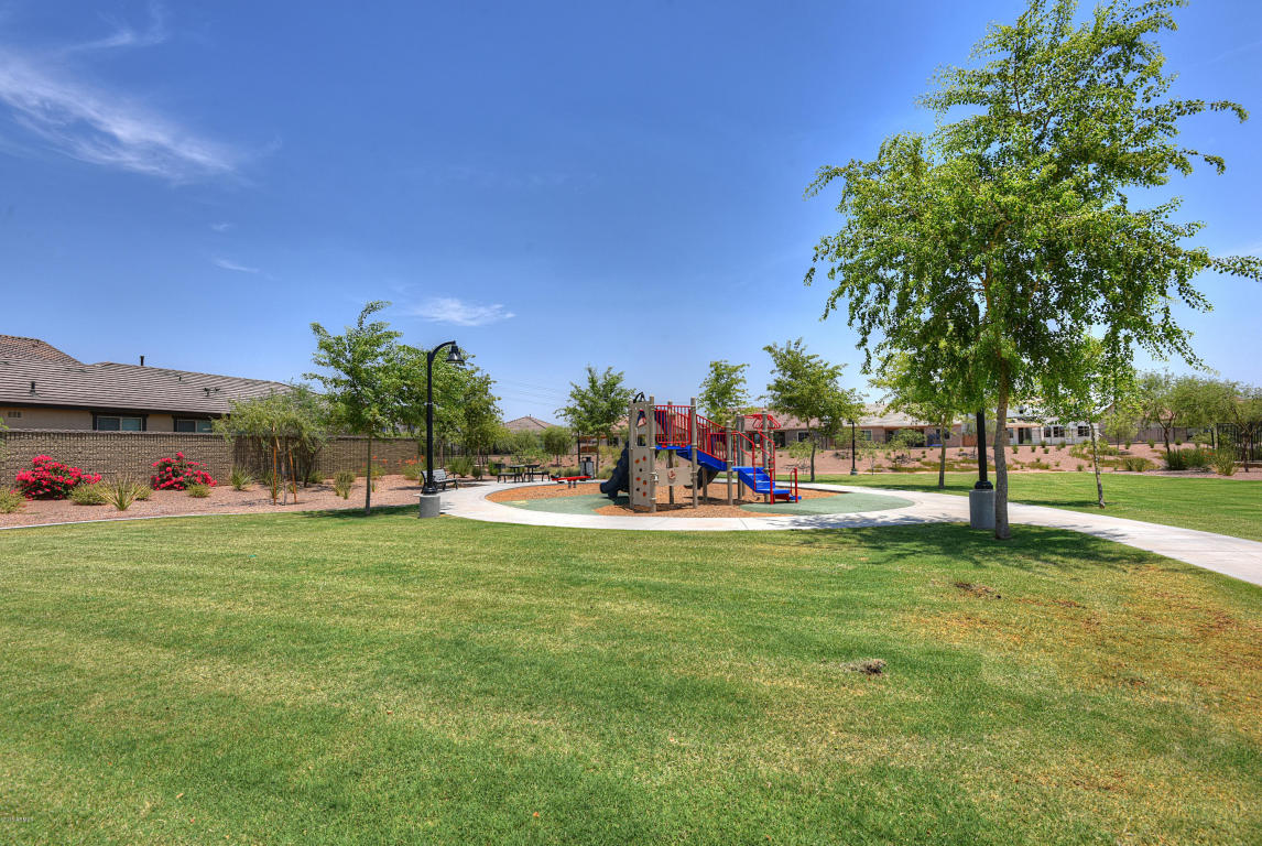921 E Holbrook St, Gilbert, AZ 85298 photo 61