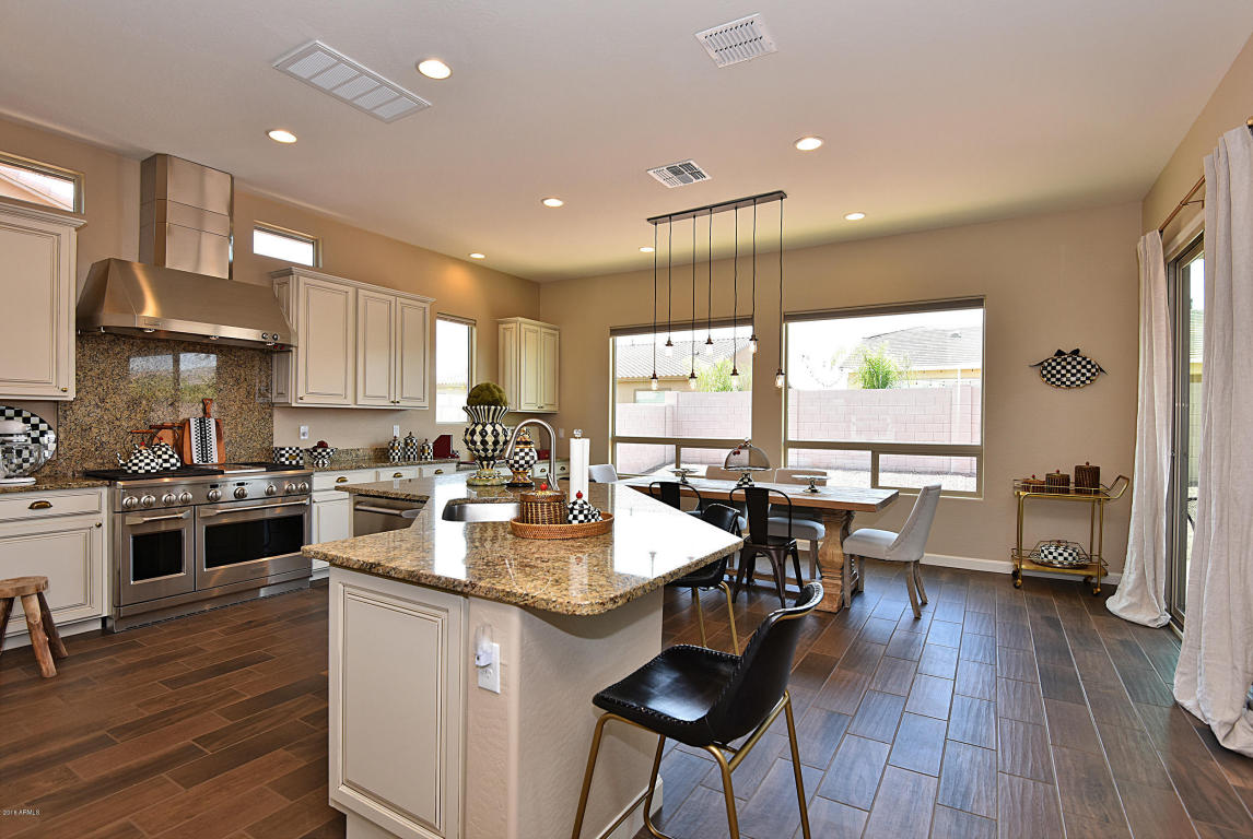 921 E Holbrook St, Gilbert, AZ 85298 photo 19
