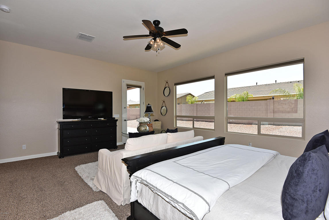 921 E Holbrook St, Gilbert, AZ 85298 photo 25