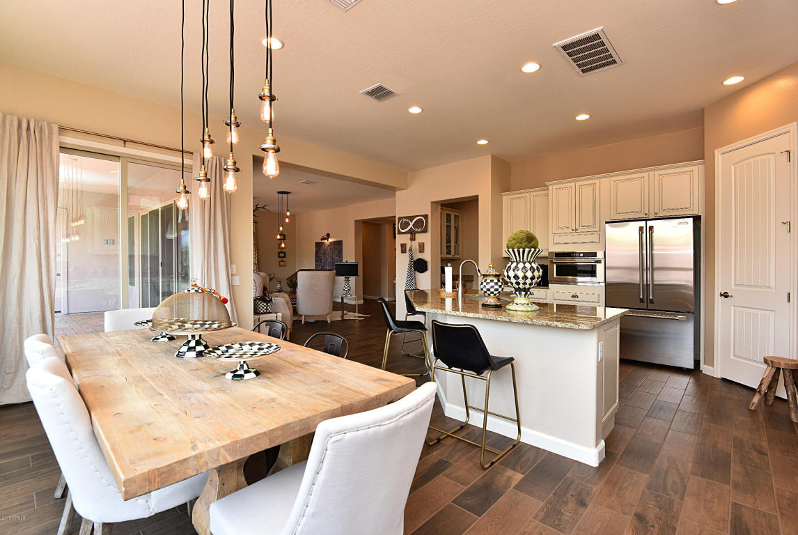 921 E Holbrook St, Gilbert, AZ 85298 photo 11