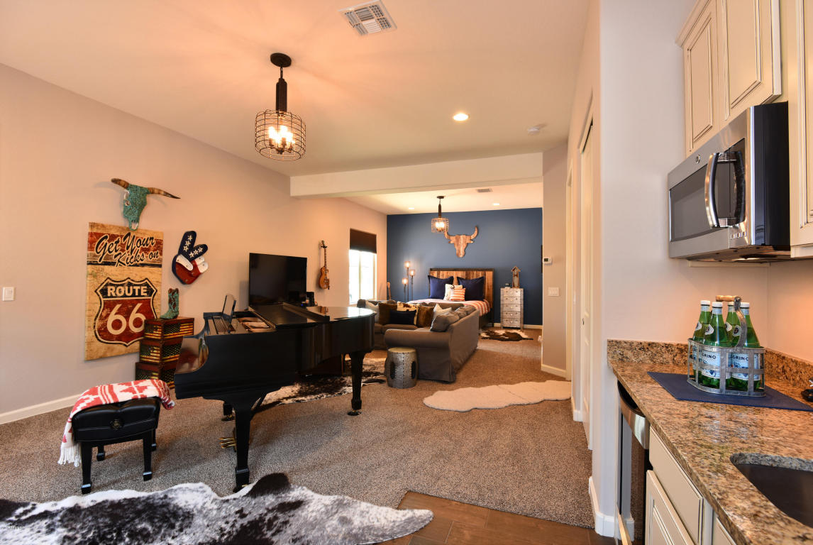 921 E Holbrook St, Gilbert, AZ 85298 photo 45