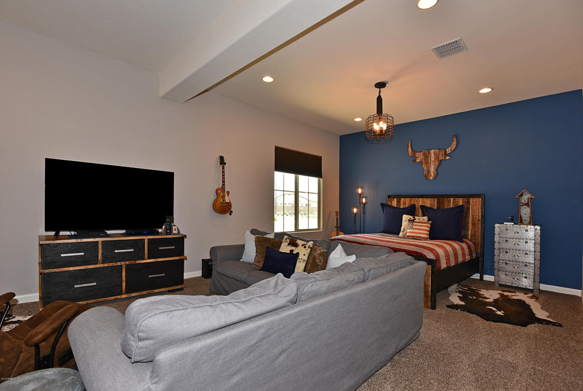 921 E Holbrook St, Gilbert, AZ 85298 photo 42