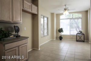 2327 E Aire Libre Ave, Phoenix, AZ 85022 photo 9