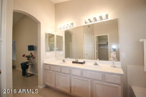 2327 E Aire Libre Ave, Phoenix, AZ 85022 photo 16