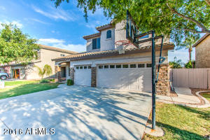 1703 E Cotton Ct, Gilbert, AZ 85234 photo 3