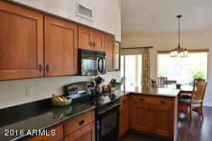 15213 S 28th St, Phoenix, AZ 85048 photo 2