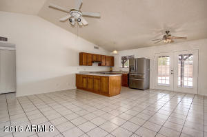 6531 E Ingram St, Mesa, AZ 85205 photo 4