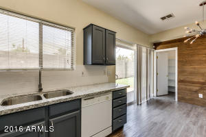 2618 E Weldon Ave, Phoenix, AZ 85016 photo 5