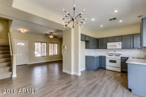 2618 E Weldon Ave, Phoenix, AZ 85016 photo 7