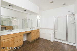 4663 E Kelly Dr, Gilbert, AZ 85234 photo 17