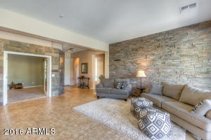6960 S Forest Ave, Gilbert, AZ 85298 photo 11
