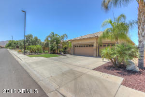 6960 S Forest Ave, Gilbert, AZ 85298 photo 1