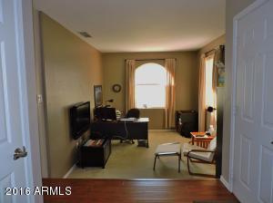 605 N Cobblestone St, Gilbert, AZ 85234 photo 8