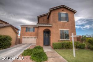 2028 S Martingale Rd, Gilbert, AZ 85295 photo 1