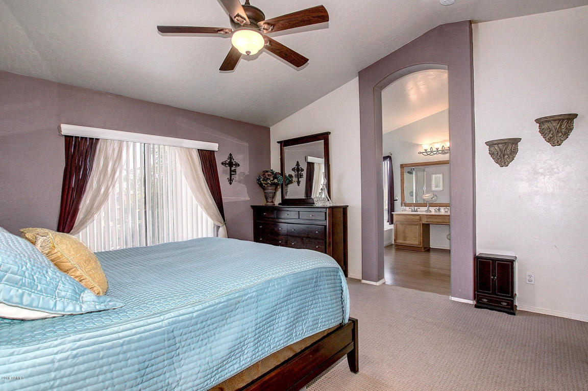 1533 W Pacific Dr, Gilbert, AZ 85233 photo 25