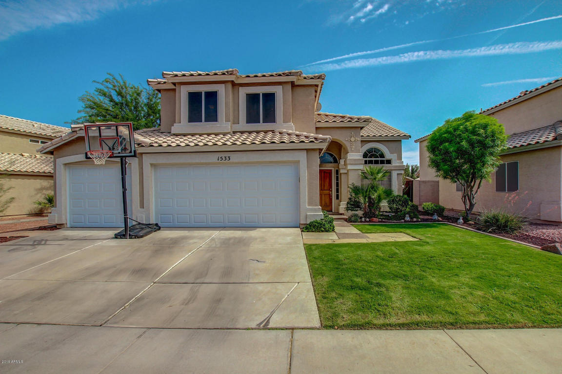 1533 W Pacific Dr, Gilbert, AZ 85233 photo 1