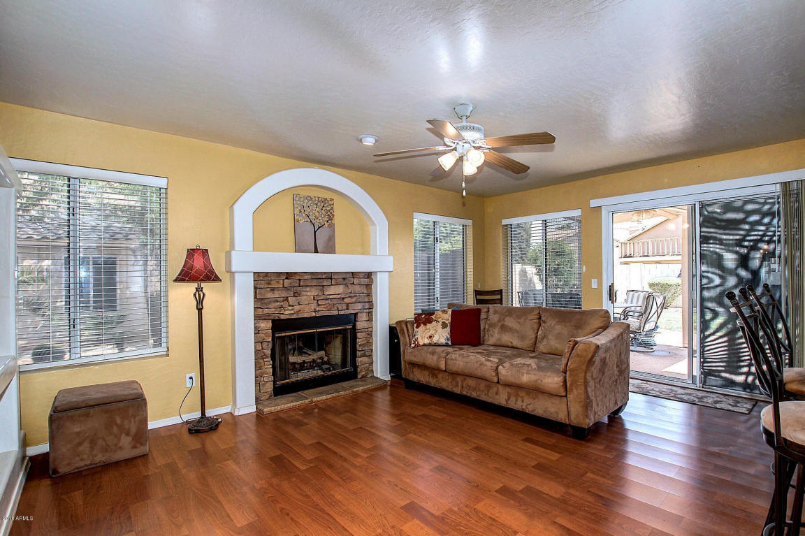 1533 W Pacific Dr, Gilbert, AZ 85233 photo 10