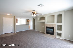 6041 W Odeum Ln, Phoenix, AZ 85043 photo 8