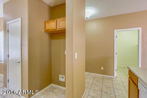10133 E Kilarea Ave, Mesa, AZ 85209 photo 9