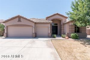2851 E Temple Ct, Gilbert, AZ 85296 photo 1