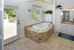 2546 E Melrose St, Gilbert, AZ 85297 photo 26