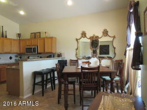 1502 E Laurel Ave, Gilbert, AZ 85234 photo 3