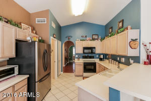 1031 N Marble St, Gilbert, AZ 85234 photo 7