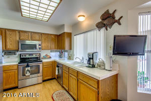 2325 E Millbrae Ct, Gilbert, AZ 85234 photo 9