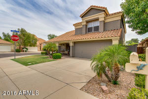 2325 E Millbrae Ct, Gilbert, AZ 85234 photo 3