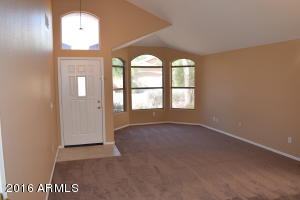 4703 E Weaver Rd, Phoenix, AZ 85050 photo 7