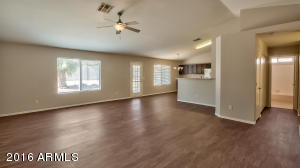 8156 Ensenada St, Mesa, AZ 85207 photo 5
