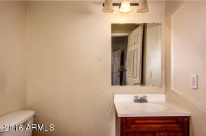1440 E Weldon Ave, Phoenix, AZ 85014 photo 12